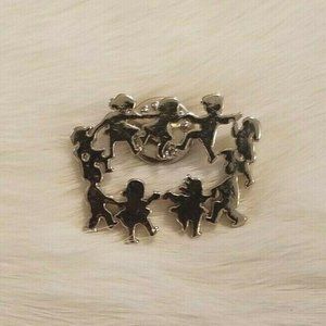 VINtage CTPM Children Lapel Pin 3035